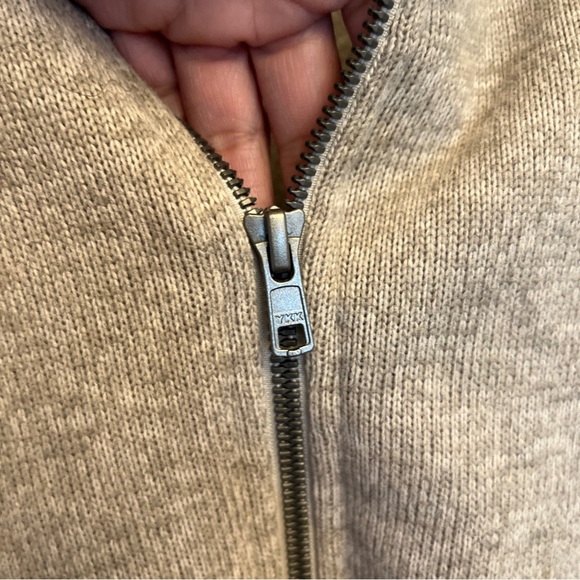 Field & Stream Sweater - Picture 5 of 6